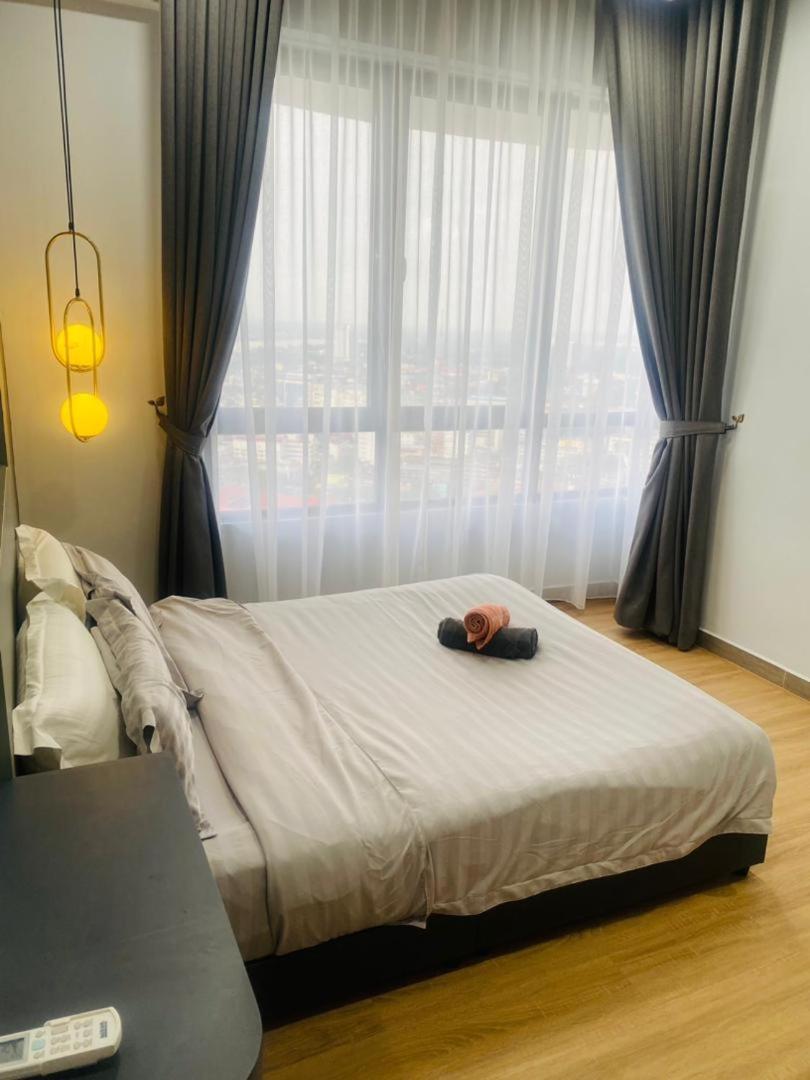 2Br Premium Suites Troika Kota Bharu By Aghome ภายนอก รูปภาพ